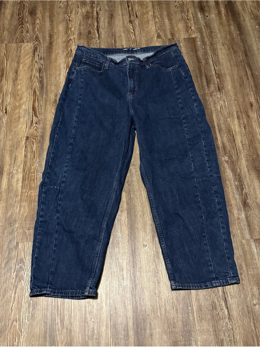 Old Navy Barrel Leg Jeans Women's 16 High Rise Baggy Fit in Evie Wash Denim